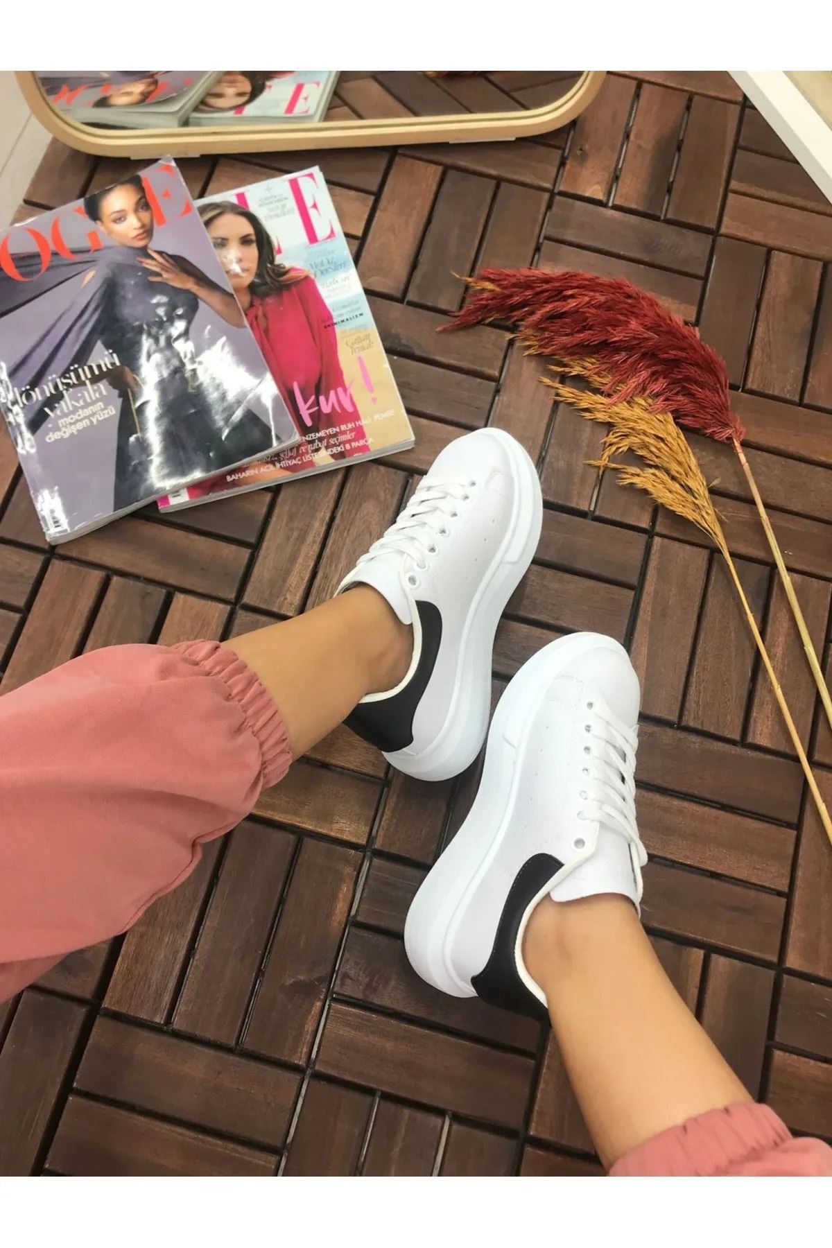 Kadın Erkek Unisex Bağcıklı Deri Yüksek Tabanlı Rahat Günlük Spor Ayakkabı Sneaker