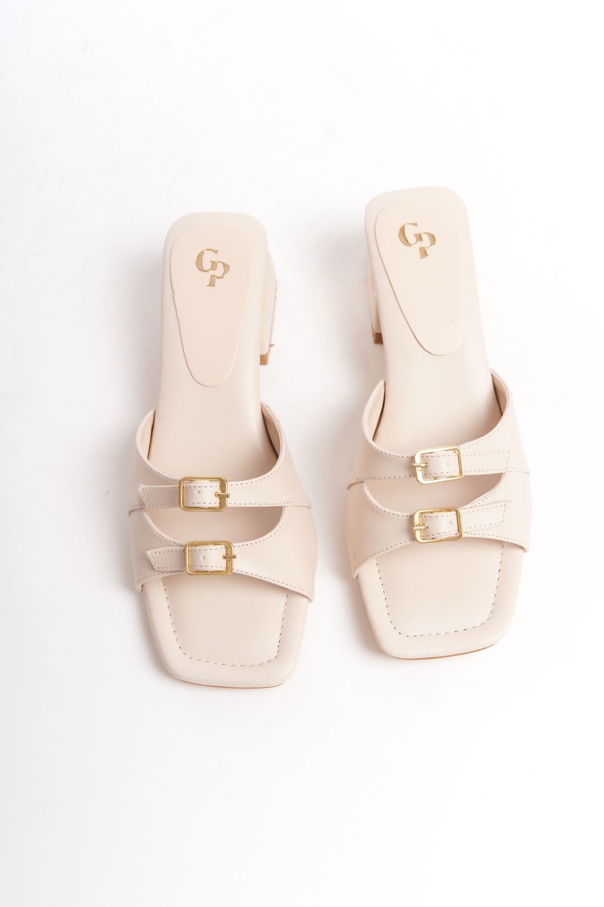 Gold Touch Bantlı Kare Burun Zarif Rahat Kadın Topuklu Terlik