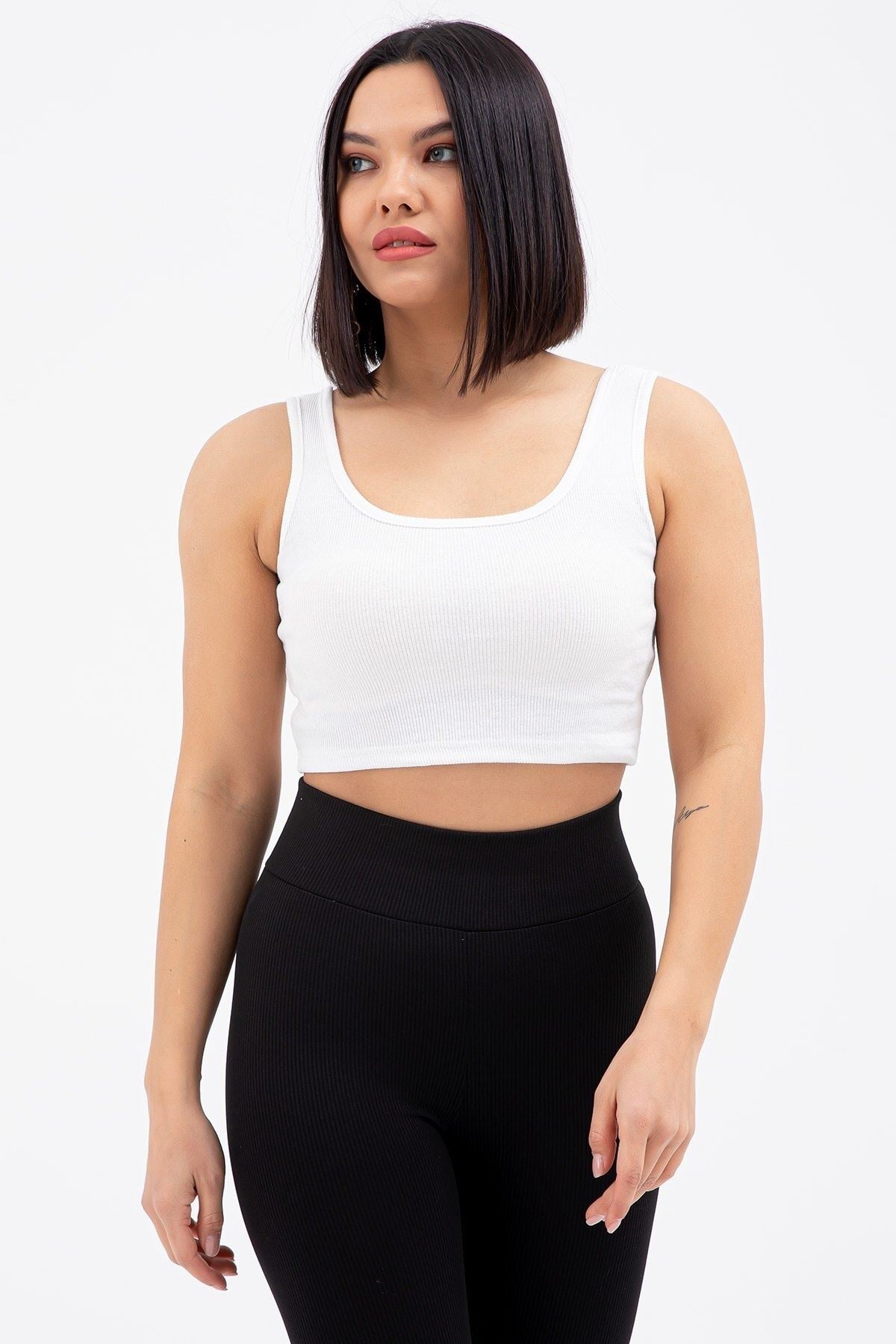 Kadın Ekru Crop Atlet