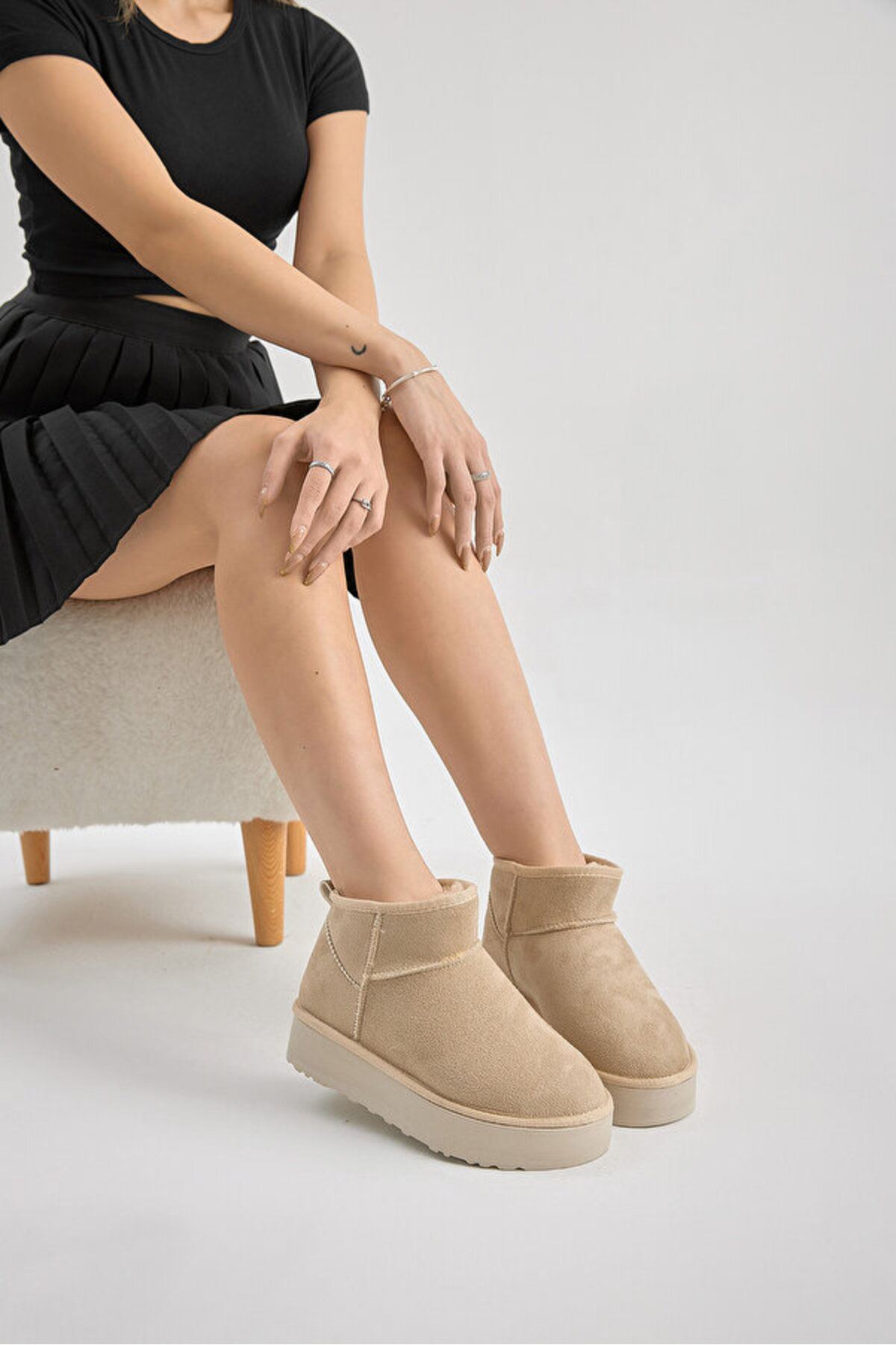 Kadın Su İtici Süet Kısa Bot – İçi Peluşlu Sıcak Tutucu Günlük Kışlık Kaydırmaz Premium Bot