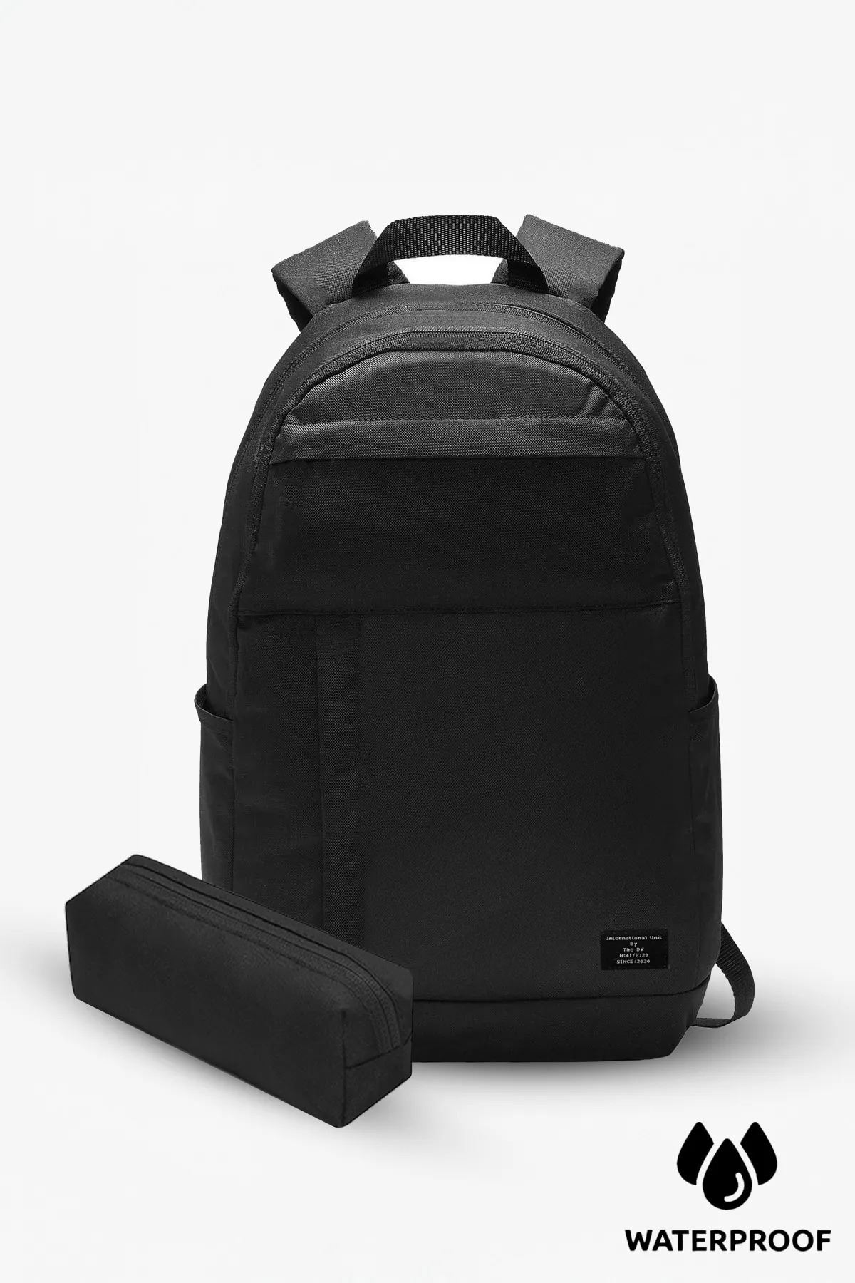 Unisex 4 Bölmeli Kalemlikli Siyah Su Itici Kumaş Özellikli Okul Sırt Çantası