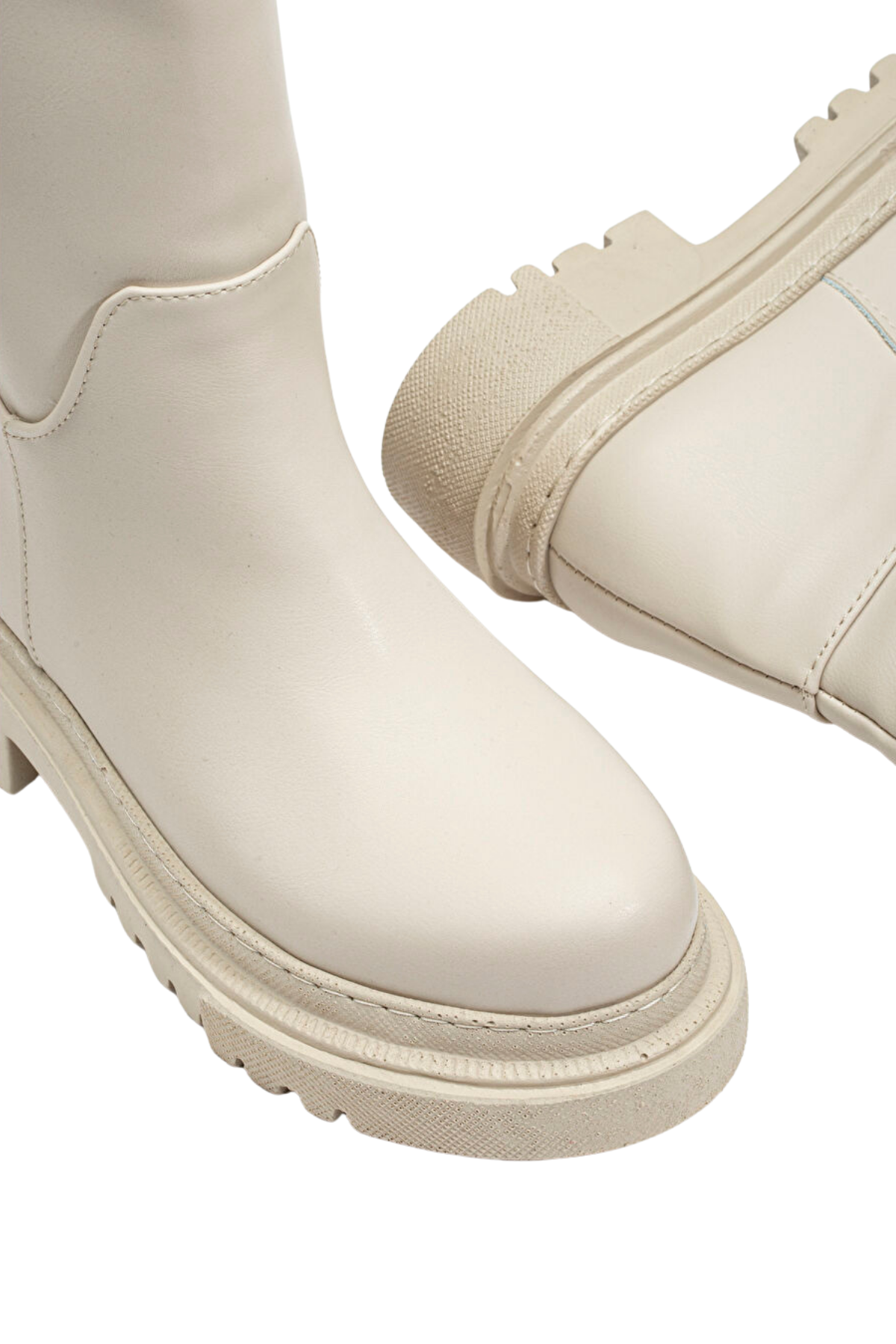 Kadın Bej Diz Altı Çizme Bot – Kalın Tabanlı, Fermuarlı, Günlük Rahat Şehir Çizmesi, Kaymaz Taban, Konforlu İç Astar, Modern ve Güçlü Stil 