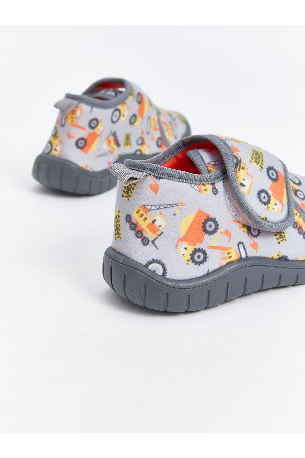 Erkek Çocuk Gri Cırt Cırtlı Günlük Ayakkabı – Yumuşak Tabanlı, Rahat ve Hafif Panduf