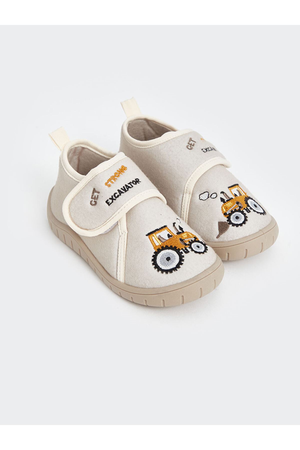 Erkek Çocuk Bej Cırt Cırtlı Günlük Ayakkabı – Yumuşak Tabanlı, Rahat ve Hafif Panduf