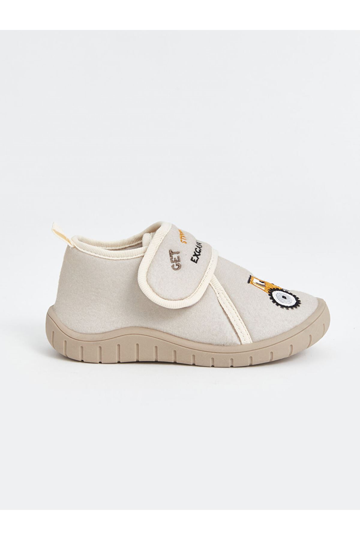 Erkek Çocuk Bej Cırt Cırtlı Günlük Ayakkabı – Yumuşak Tabanlı, Rahat ve Hafif Panduf