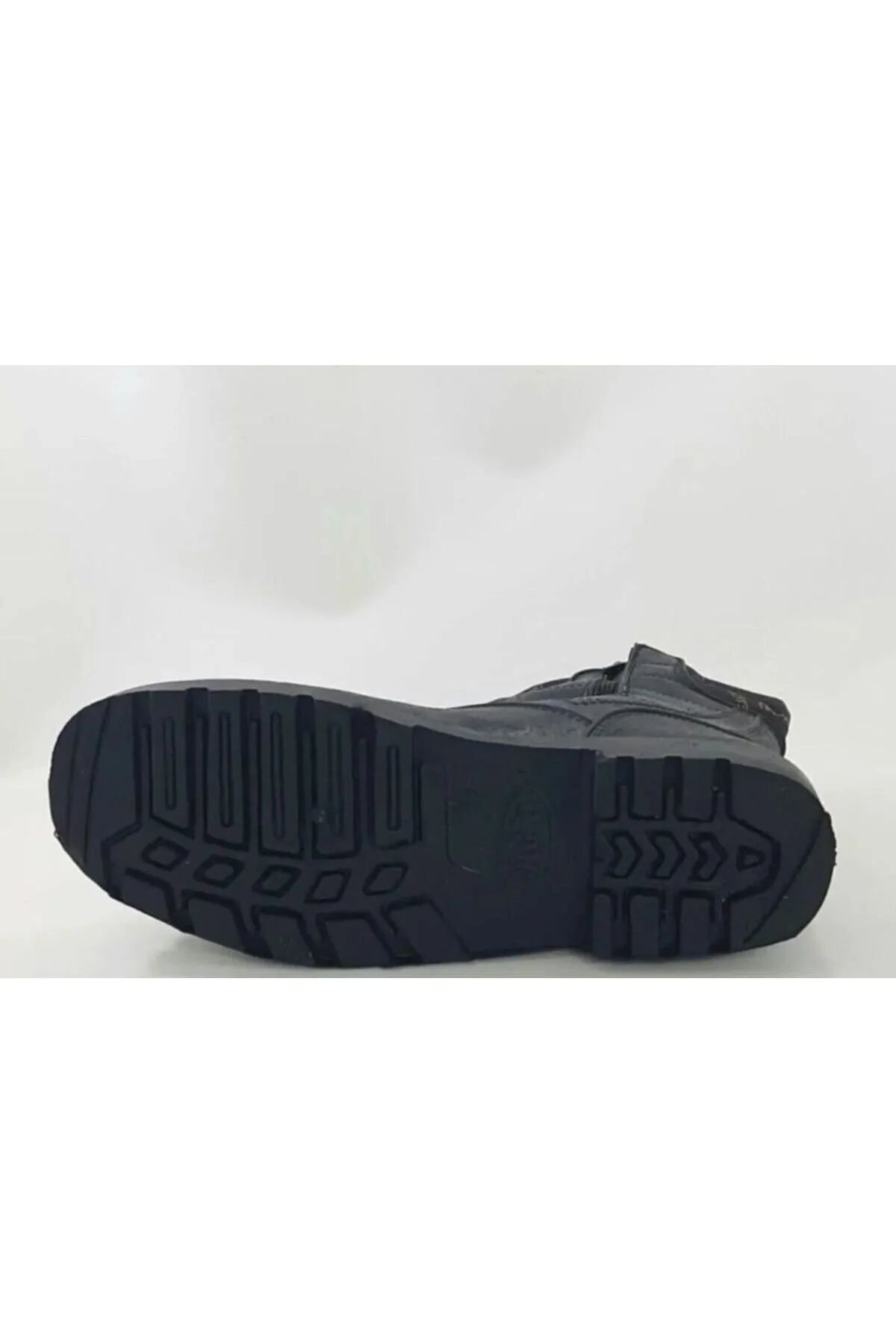 İçi Yünlü Astarlı Çizme