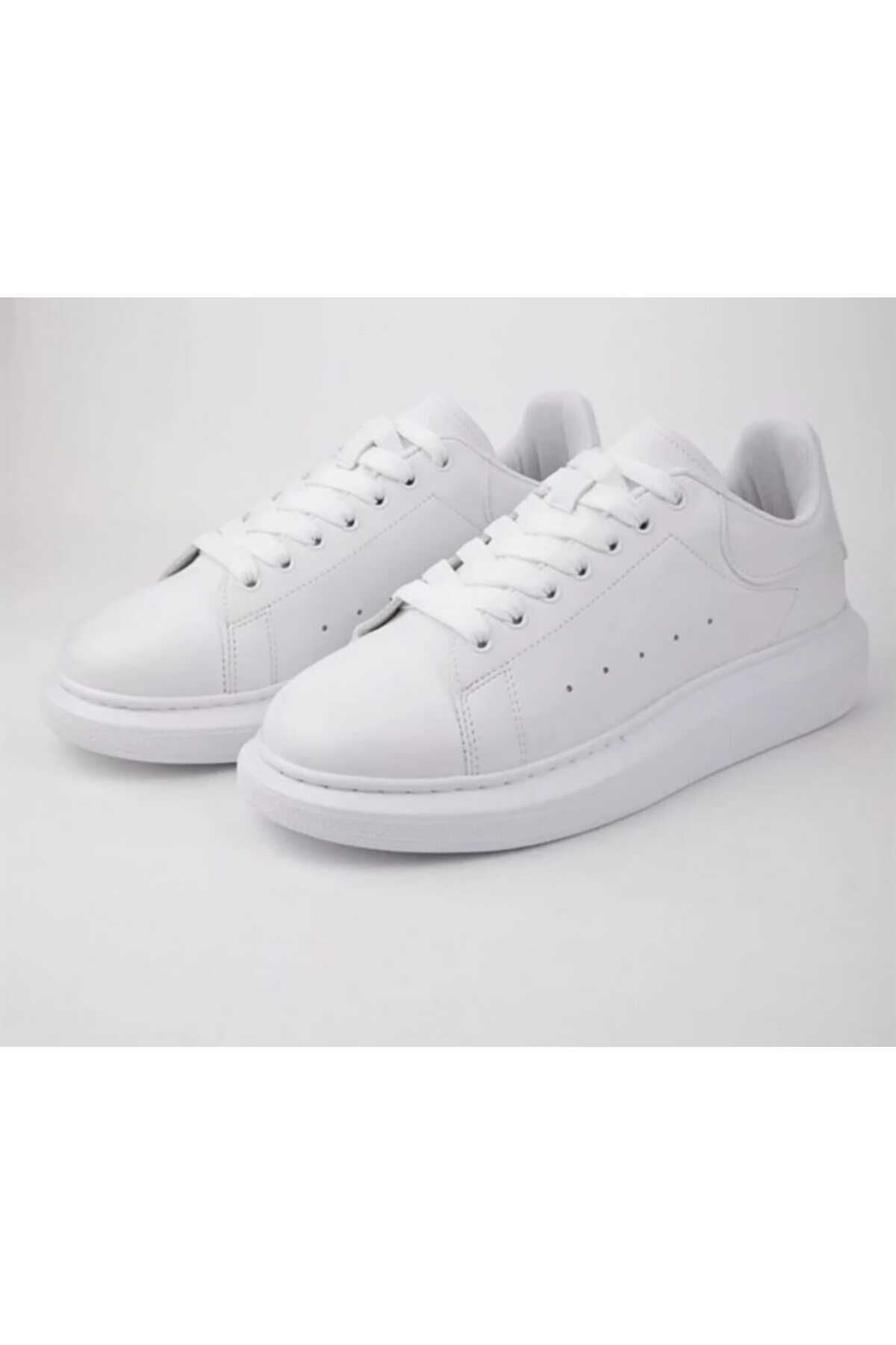 Santa Monica Beyaz Spor Ayakkabı – Hafif, Nefes Alabilen Günlük Yürüyüş Sneaker