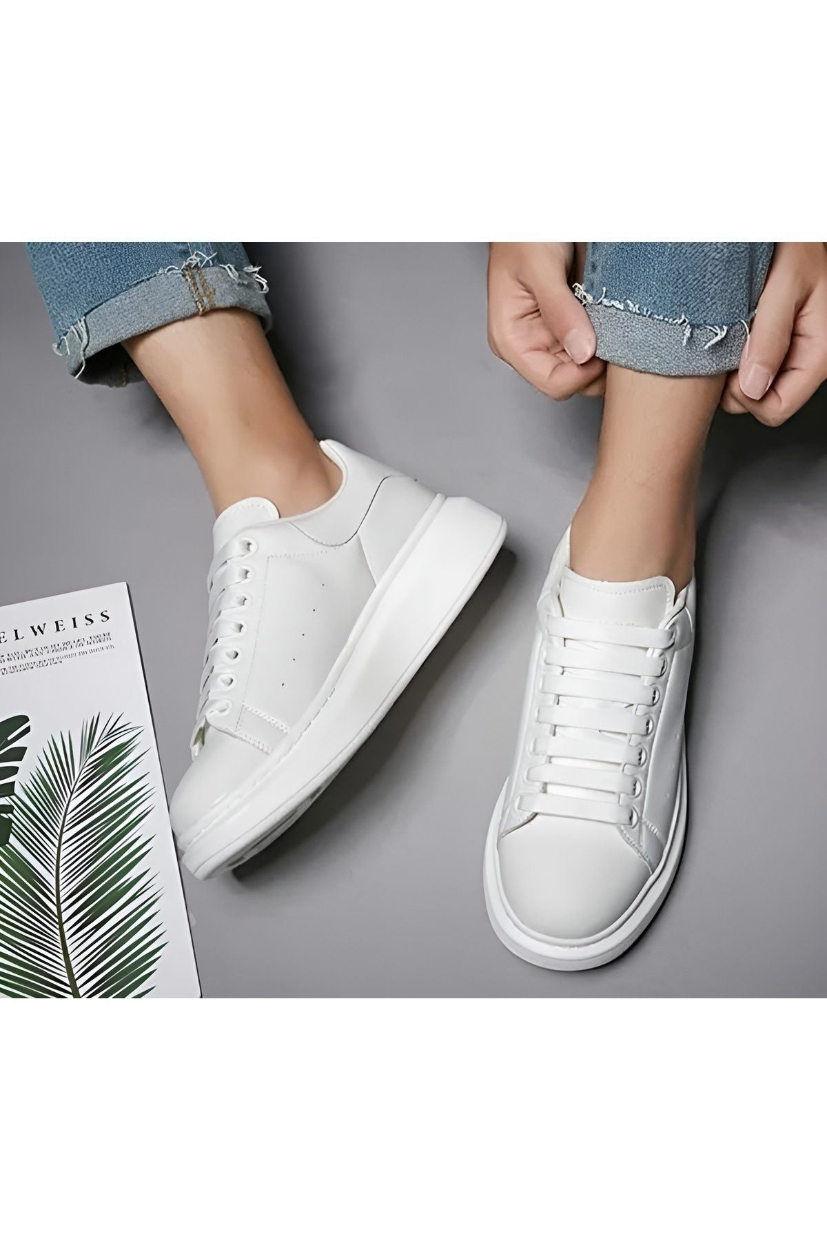 Santa Monica Beyaz Spor Ayakkabı – Hafif, Nefes Alabilen Günlük Yürüyüş Sneaker