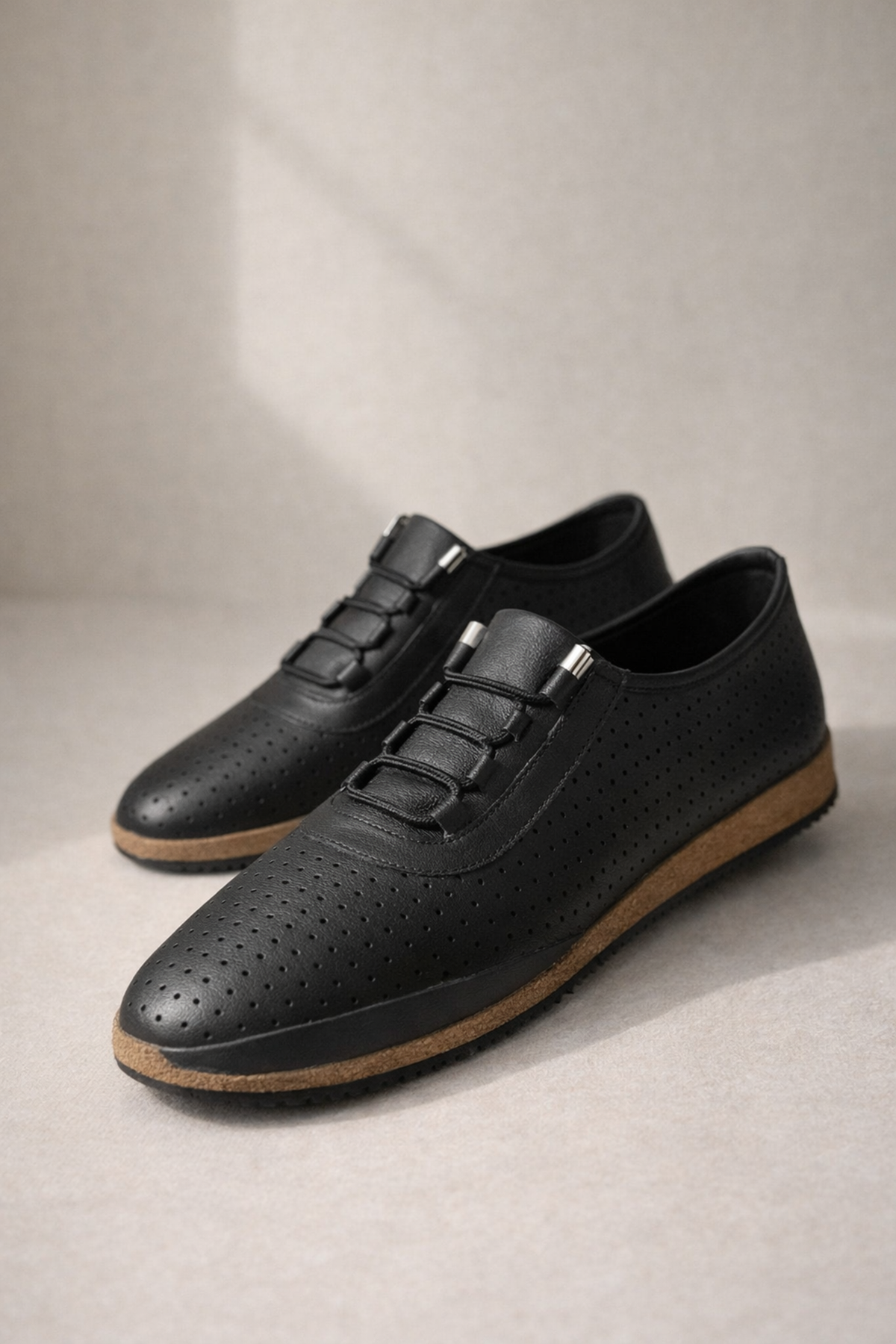 Kadın Ortopedik Delikli Comfort Günlük Ayakkabı Siyah