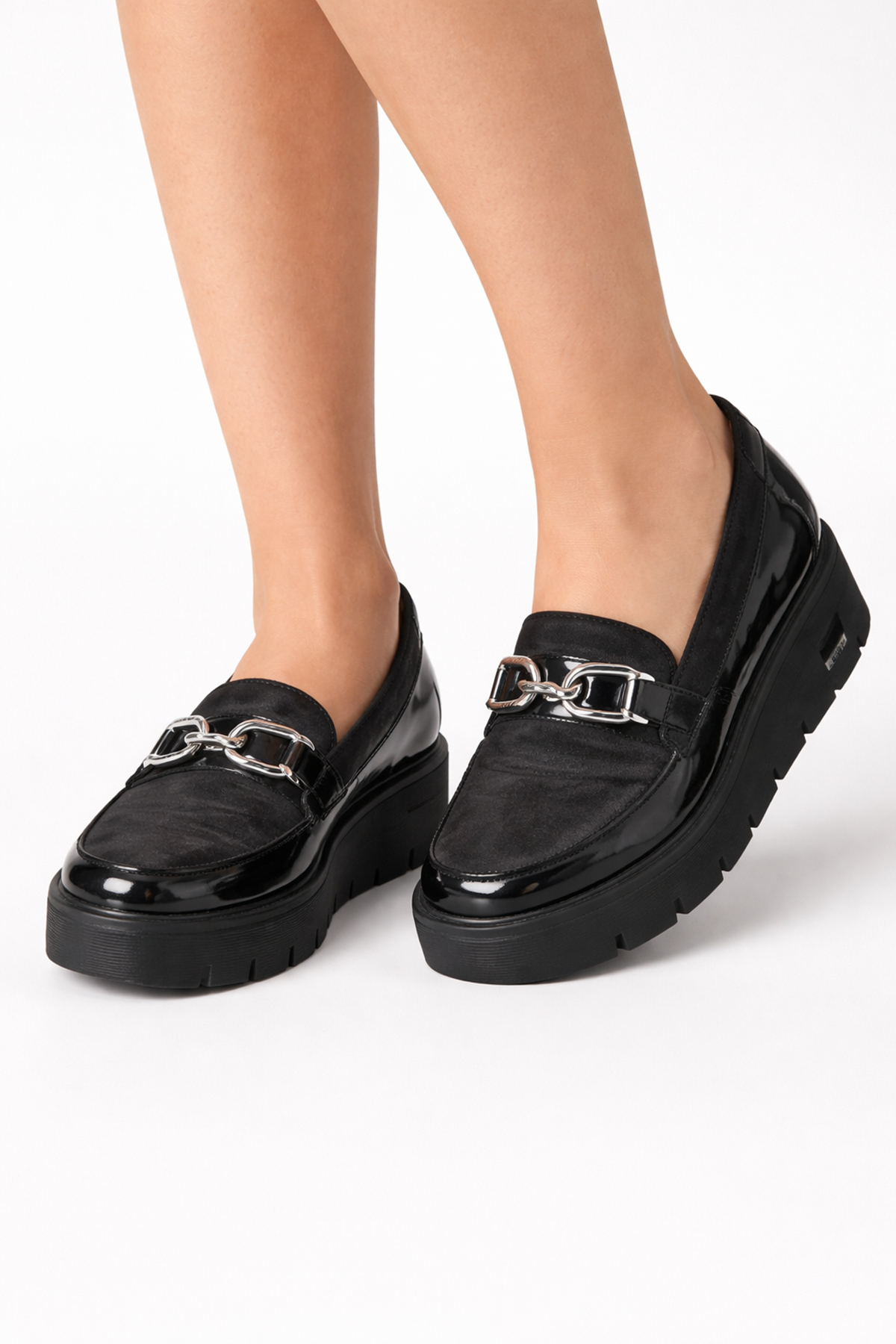 Siyah Kalın Taban Kadın Günlük Comfort Ayakkabı – Kaymaz Taban 