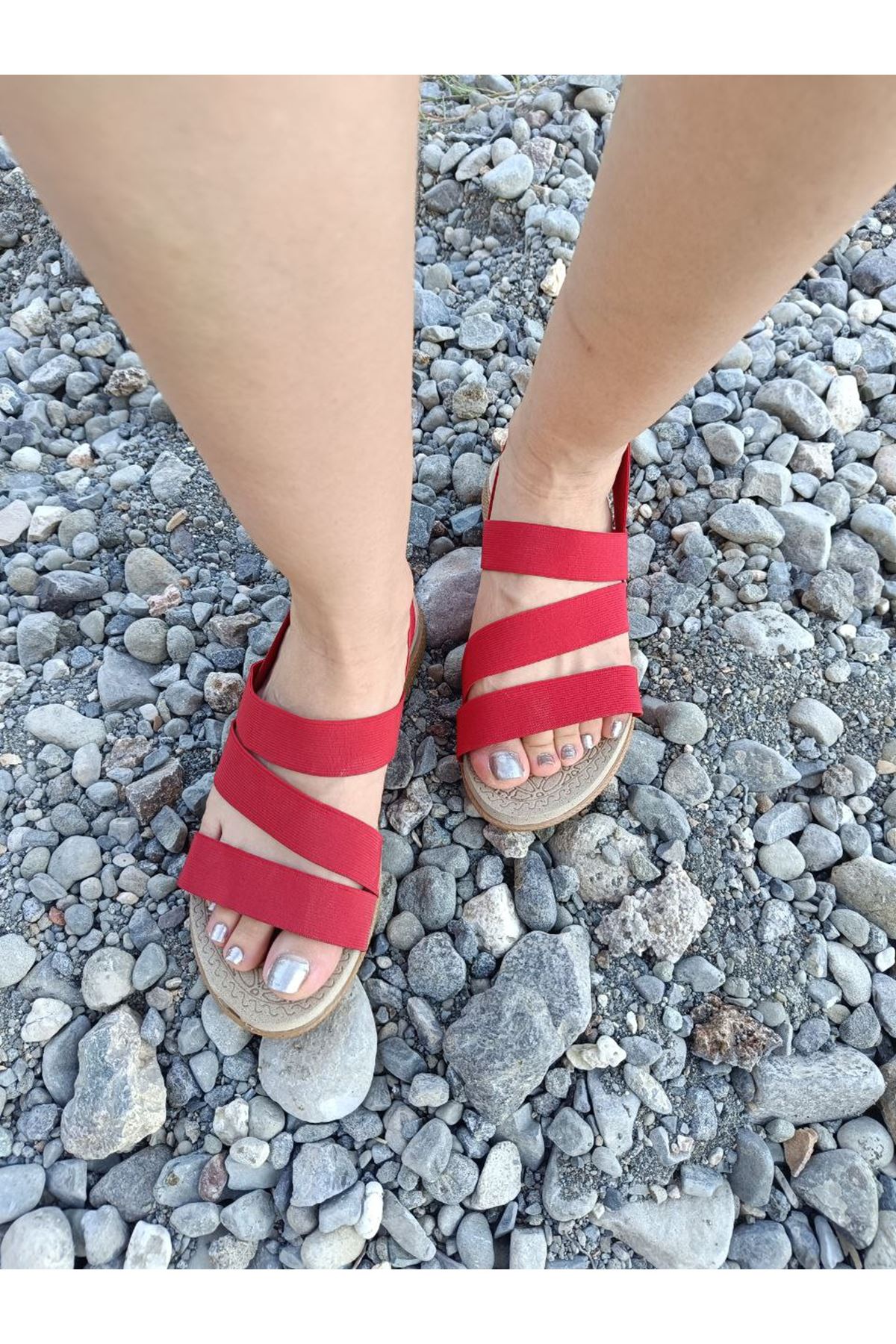 İnce Taban Kadın Günlük Comfort Kırmızı Ayakkabı Kaymaz Taban Lastikli 