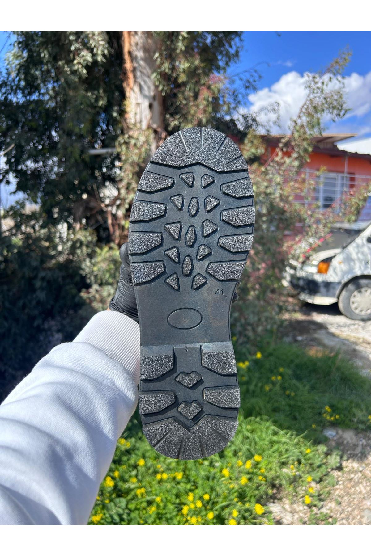 Erkek Bağcıksız Rahat Konforlu Hakiki Deri Klasik Siyah Ayakkabı 