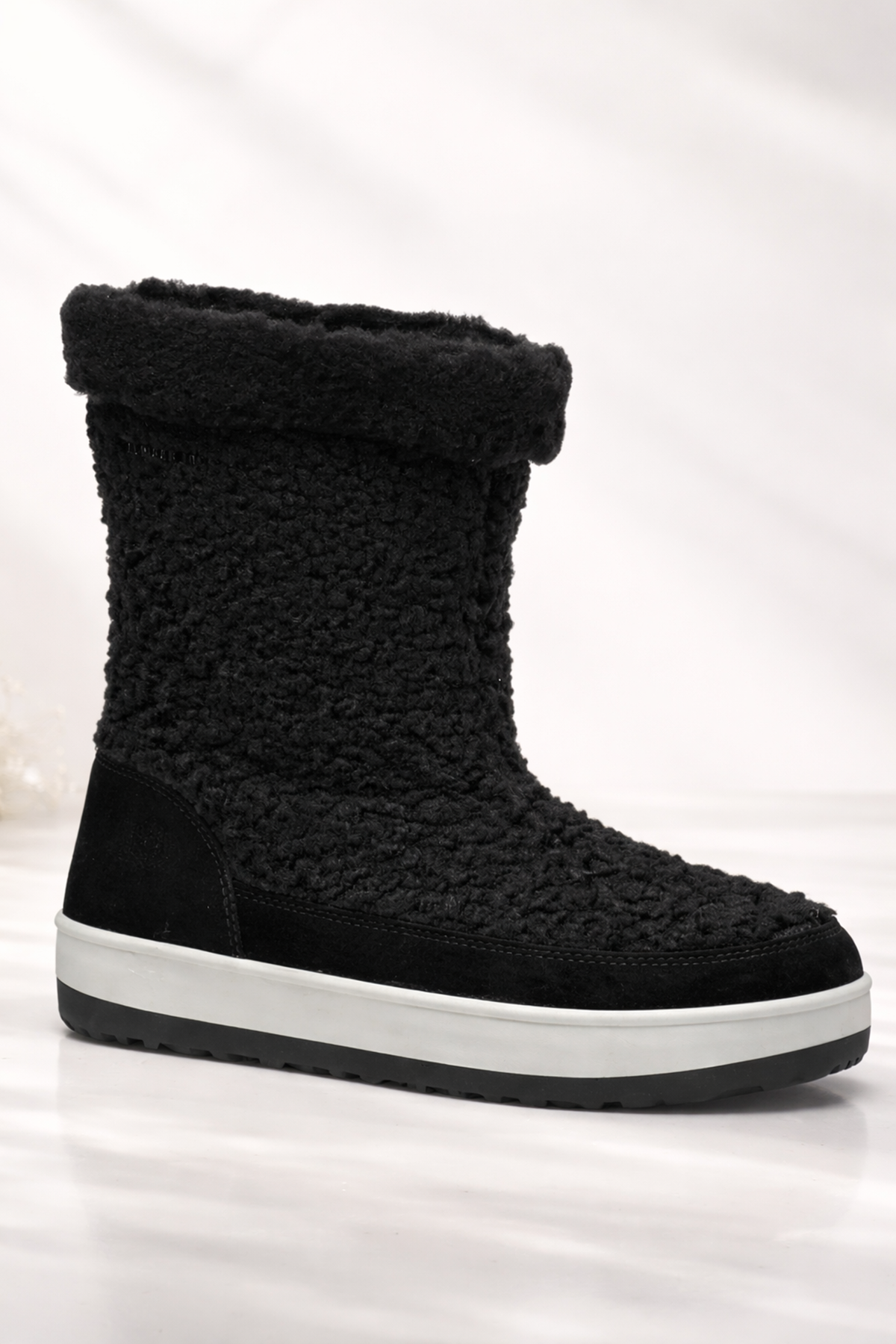 Siyah Kadın Baharlık Bot – Su Geçirmez, Kürklü, Kaymaz Tabanlı Baharlık Kadın Botu (1 Beden Büyük Önerilir)