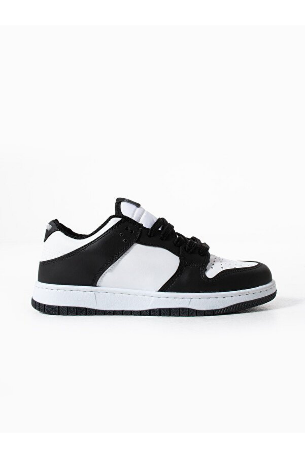 Sandrush Low Top Dayanıklı Rahat Unisex Günlük Sneaker Ayakkabı – Siyah Beyaz