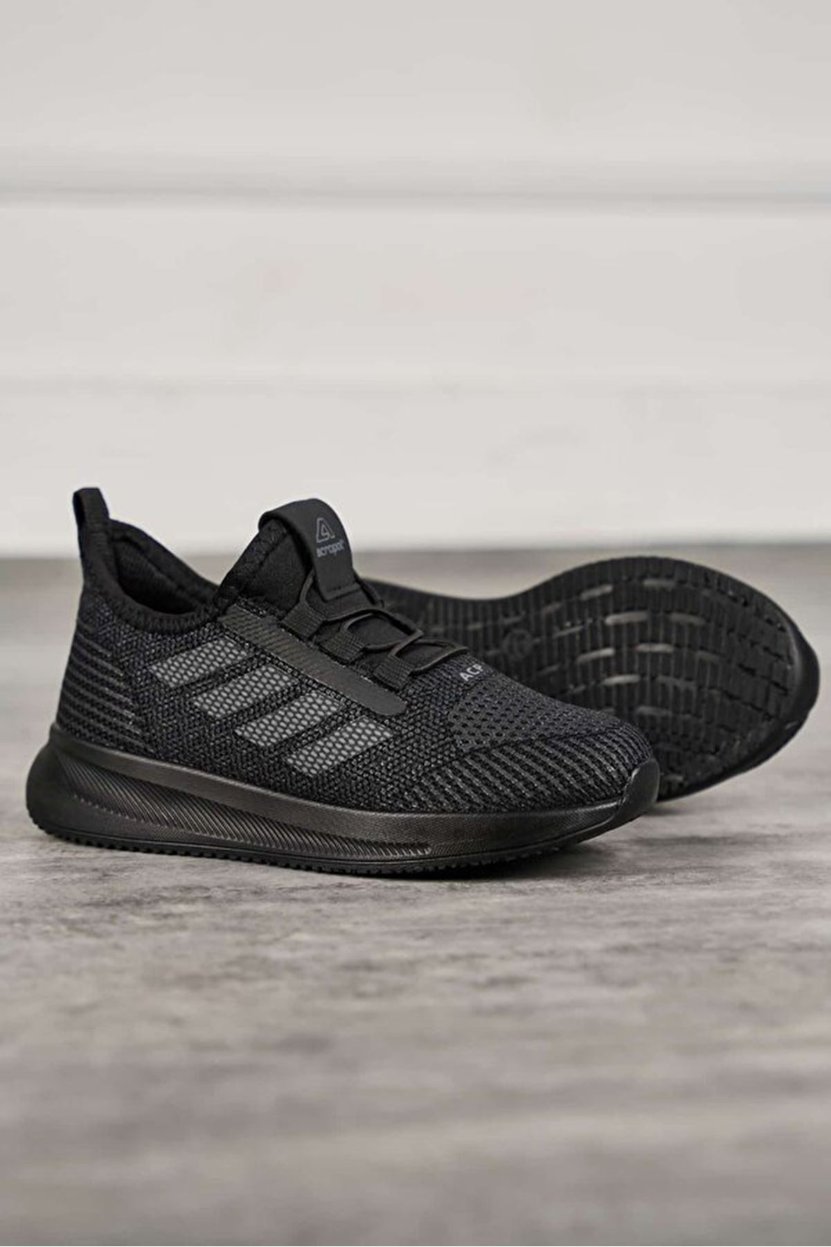 KidSprint Unisex Kız Çocuk Erkek Çocuk Nefes Alabilen Yazlık Spor Ayakkabı – Konforlu, Dayanıklı, Bağcıksız