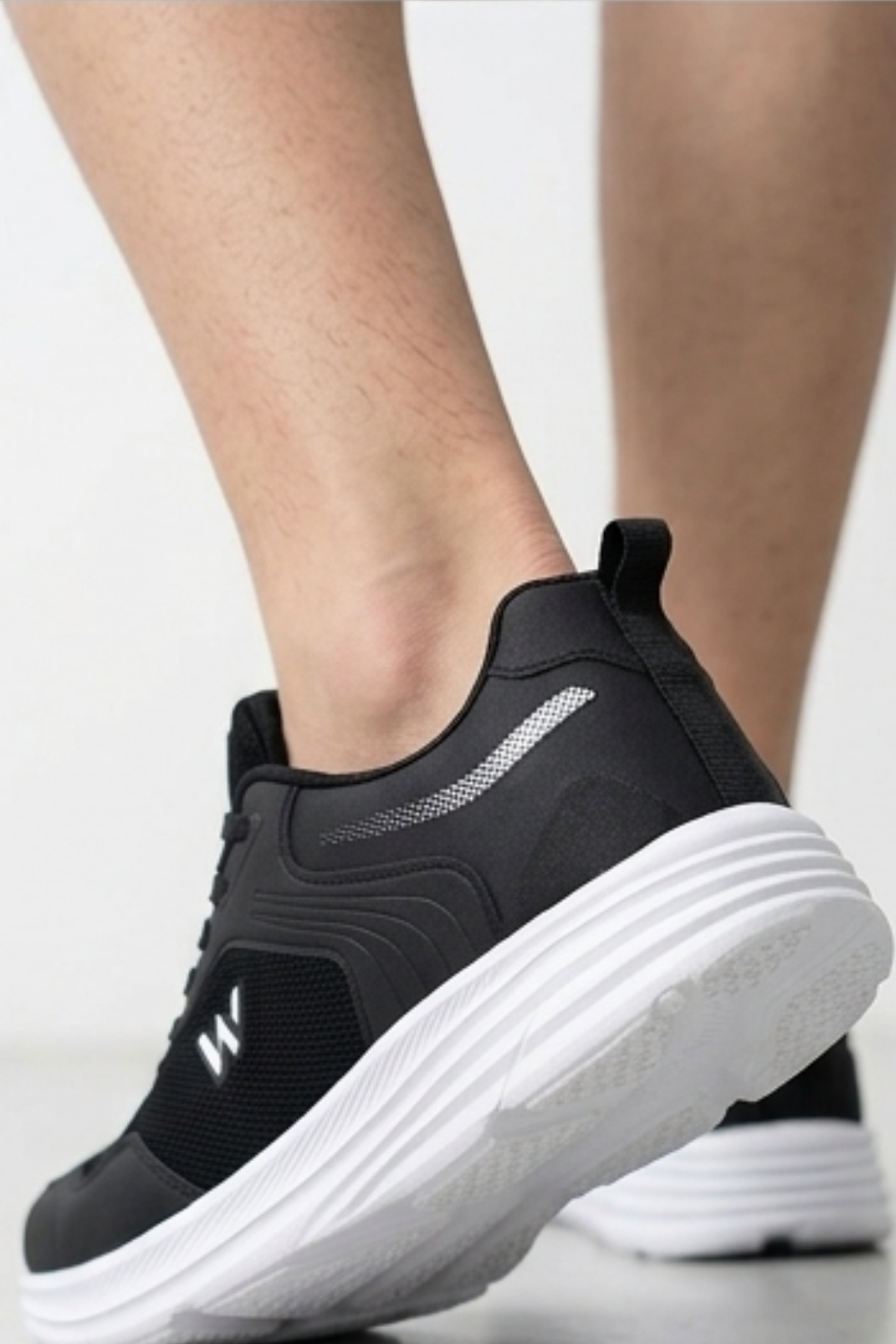 Comfy Step Siyah Beyaz Günlük Spor Sneaker – Kaymaz Taban Konfor Serisi Erkek Ayakkabı
