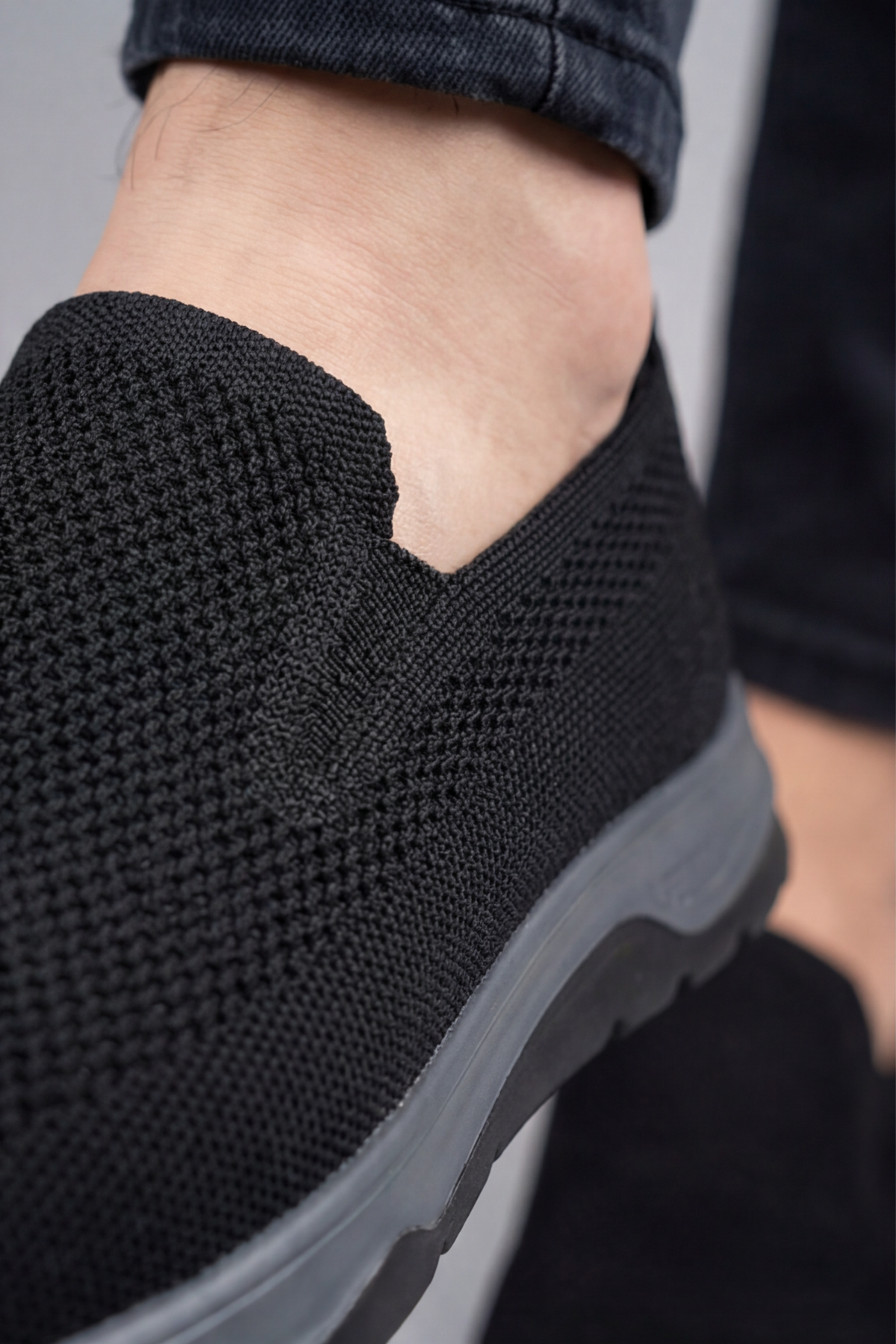 Ultra Hafif Nefes Alabilir Siyah Slip-On Sneaker Günlük Rahat Erkek Spor Ayakkabı
