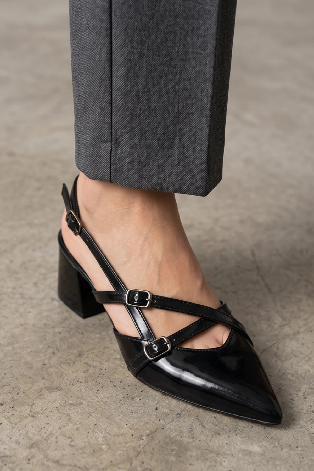  Mary Jane Siyah Rugan Çapraz Tokalı Slingback - Sivri Burun Alçak Kare Topuklu Elegant Kadın Ayakkabı