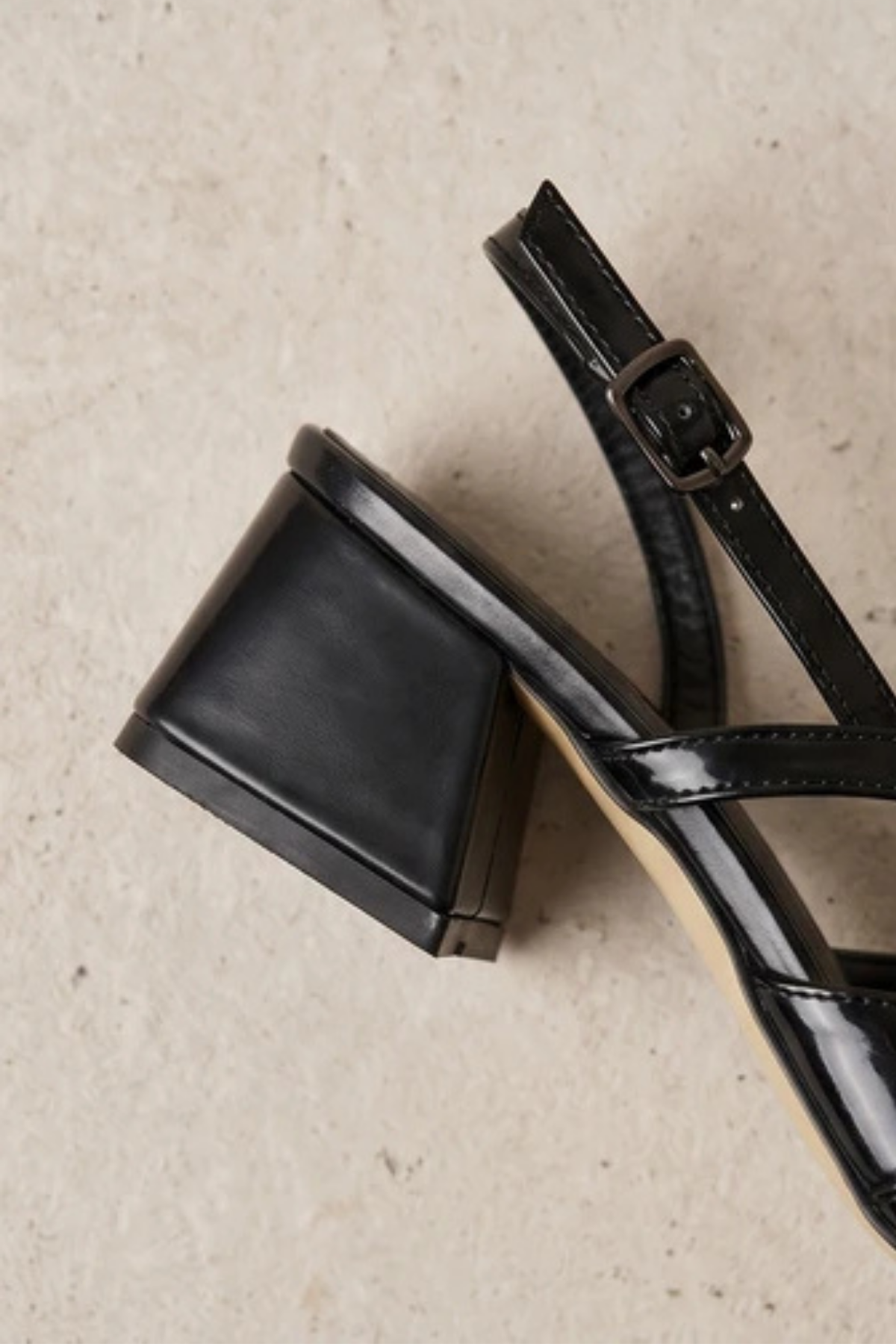  Mary Jane Siyah Rugan Çapraz Tokalı Slingback - Sivri Burun Alçak Kare Topuklu Elegant Kadın Ayakkabı