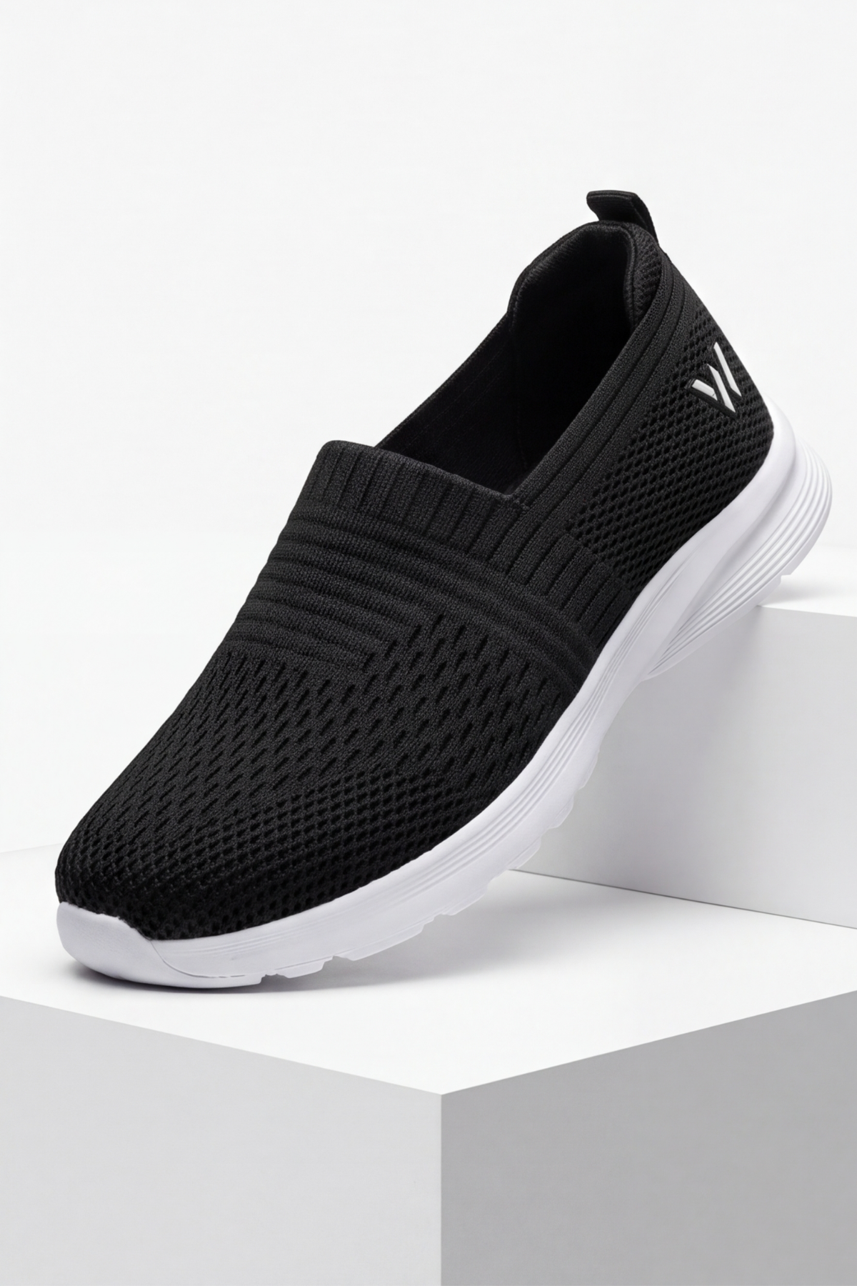 CloudWalk Comfort Siyah Beyaz Rahat Günlük Yumuşak Tabanlı 4 Mevsim Trend Kadın Slip-On Sneaker Ayakkabı