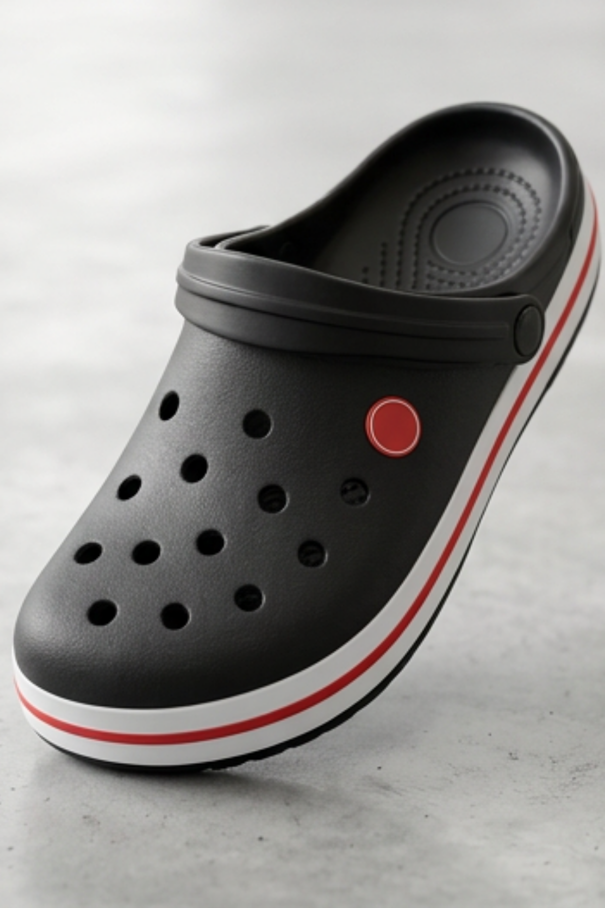 Iconic Shadow Unisex Clog Serisi - Siyah Renk Grafik Baskılı, Anatomik İç Tabanlı ve Hareketli Topuk Bantlı Ultra Hafif Plaj, Havuz ve Ev Terliği