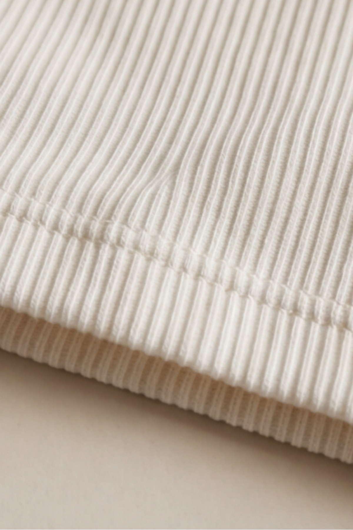 Premium Fitilli Pamuklu Esnek Kumaş Ekru Kadın Crop Atlet - U Yakalı Spor ve Şık Basic Bluz - Yumuşak Dokulu Slim Fit Yazlık Üst