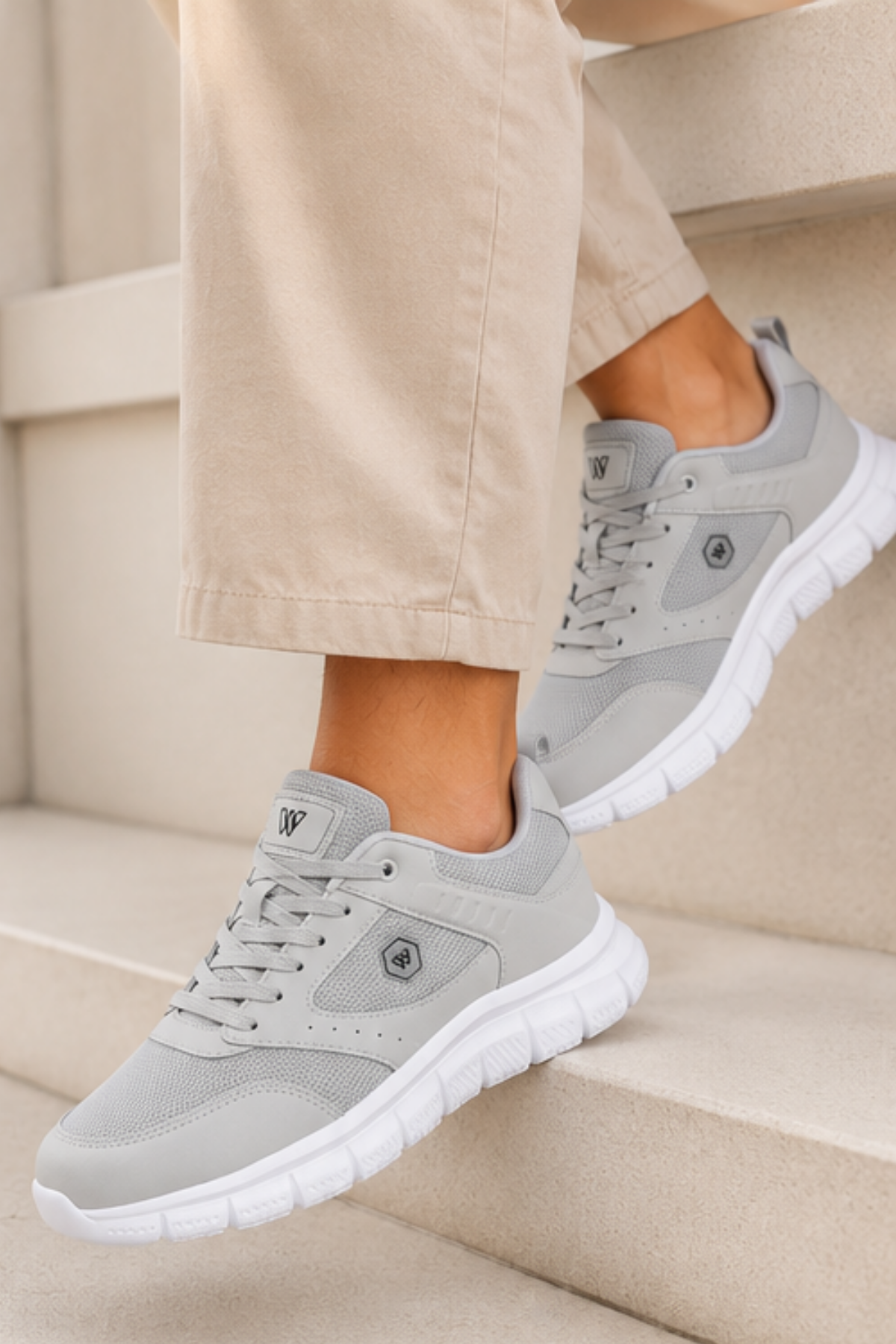 PureWalk Unisex Gri Kalın Tabanlı Spor Ayakkabı - Hafif Esnek Günlük Yürüyüş Sneaker Rahat Koşu ve Şehir Ayakkabısı