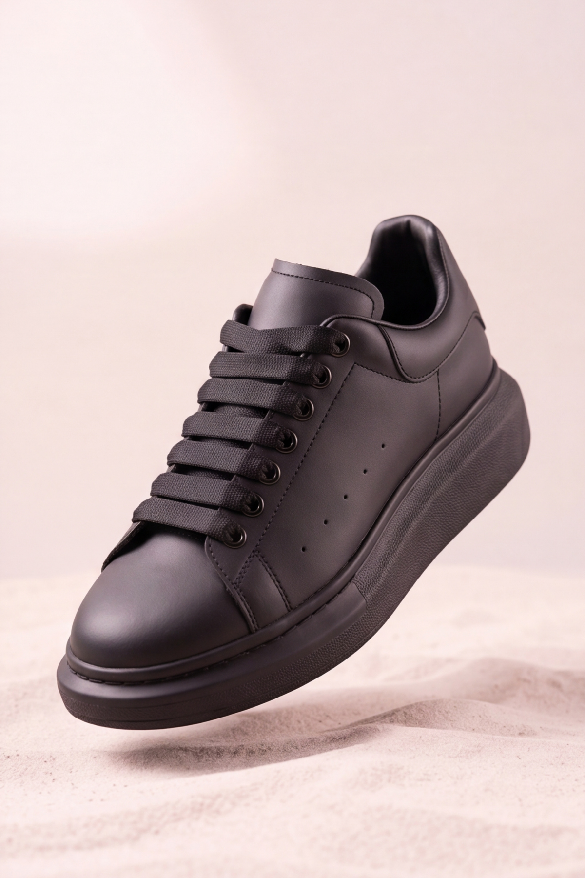 LiaQuenn - Rahat ve Hafif Yüksek Tabanlı Yürüyüş Günlük Spor Giy Çık Unisex Siyah Sneaker Ayakkabı