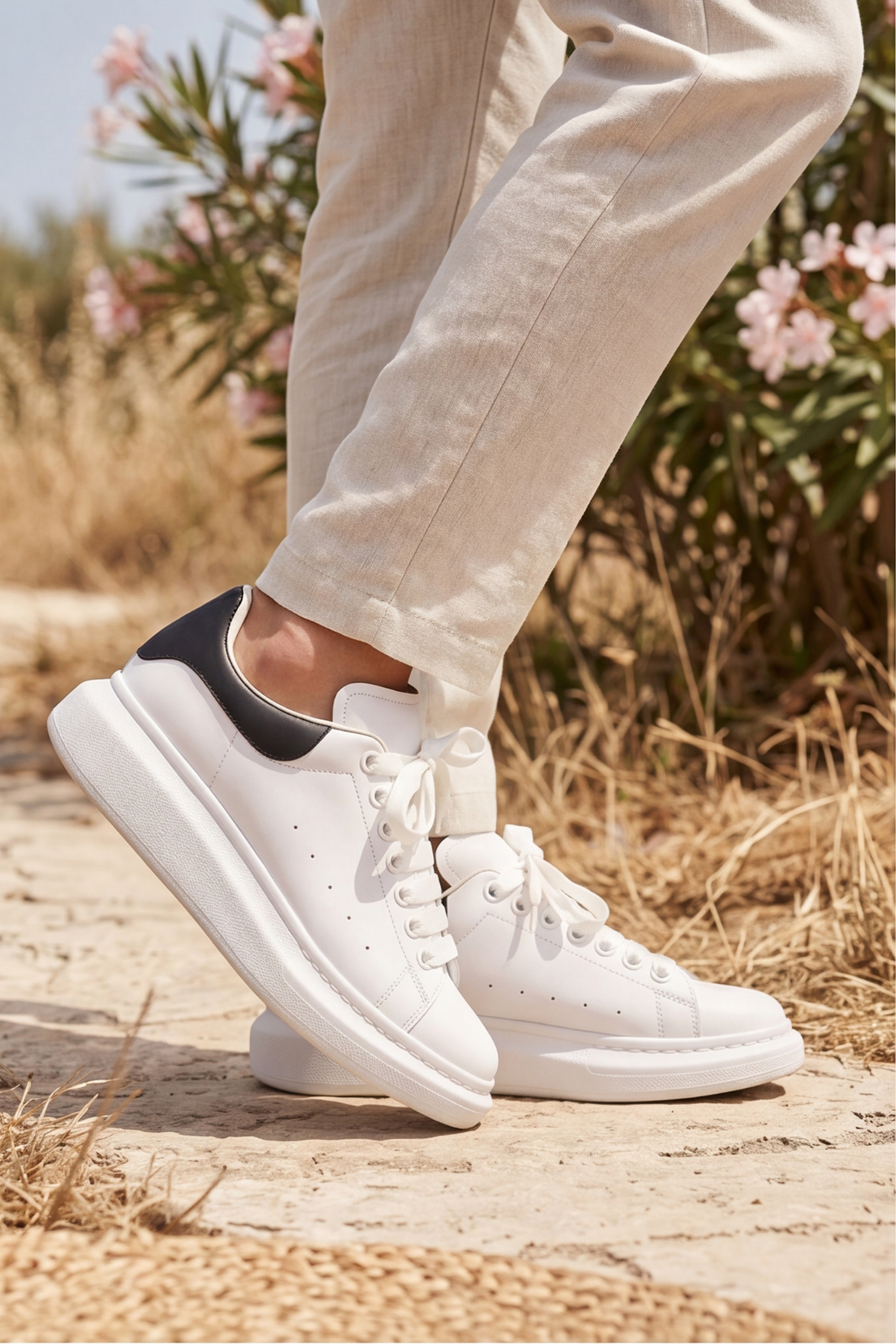 LiaQuenn - Rahat ve Hafif Yüksek Tabanlı Yürüyüş Günlük Spor Giy Çık Unisex Beyaz-Siyah Sneaker Ayakkabı