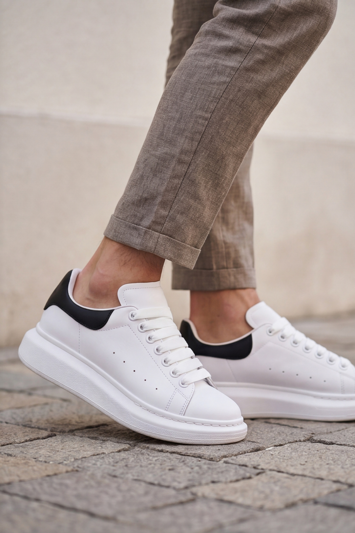 LiaQuenn - Rahat ve Hafif Yüksek Tabanlı Yürüyüş Günlük Spor Giy Çık Unisex Beyaz-Siyah Sneaker Ayakkabı