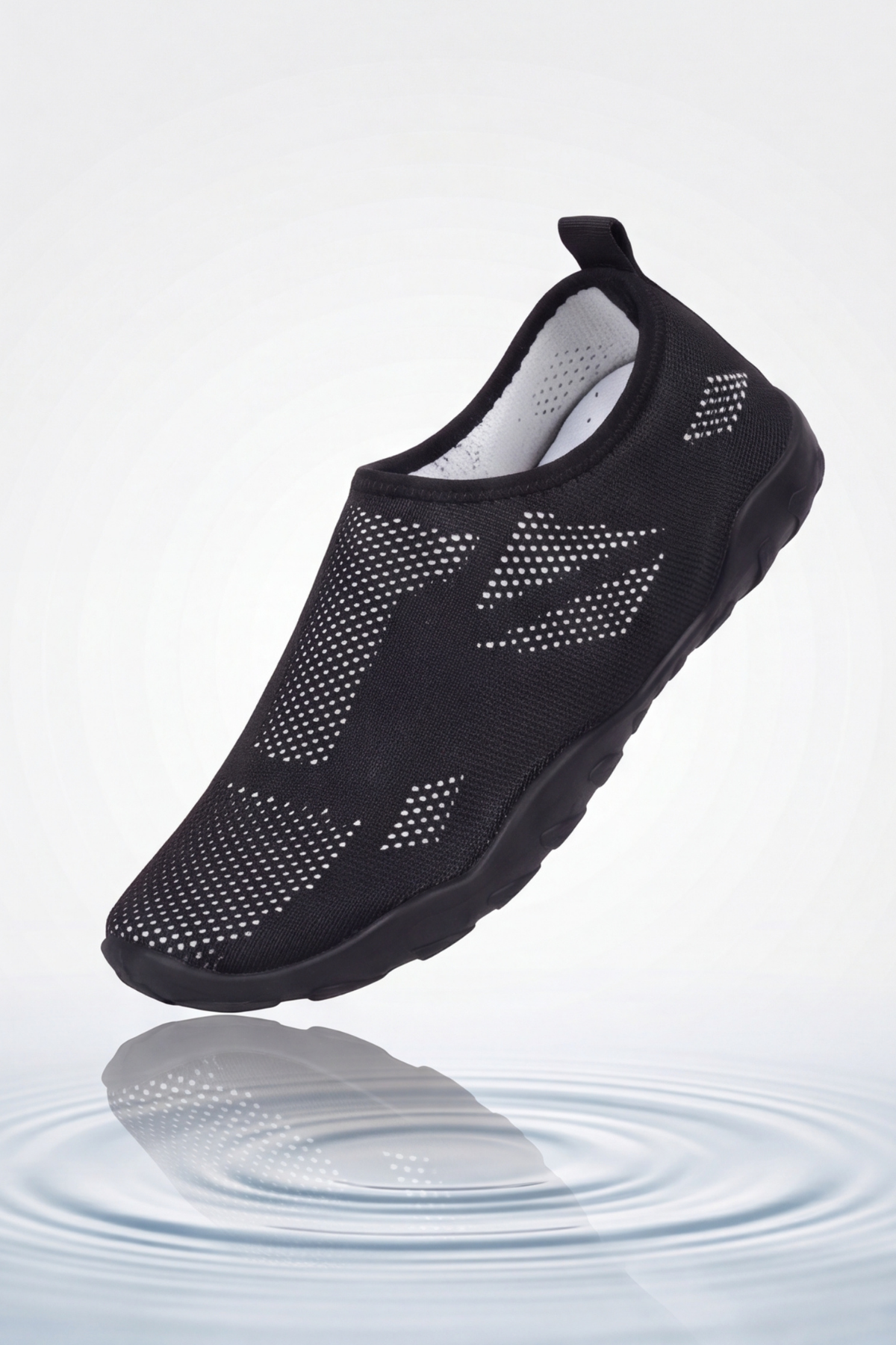 WAVEGLIDE - Esnek Siyah - Beyaz Unisex Deniz ve Plaj Ayakkabısı, Nefes Alabilir ve Hızlı Kuruyan Kumaş Dokulu Hafif Havuz ve Sörf Ayakkabısı