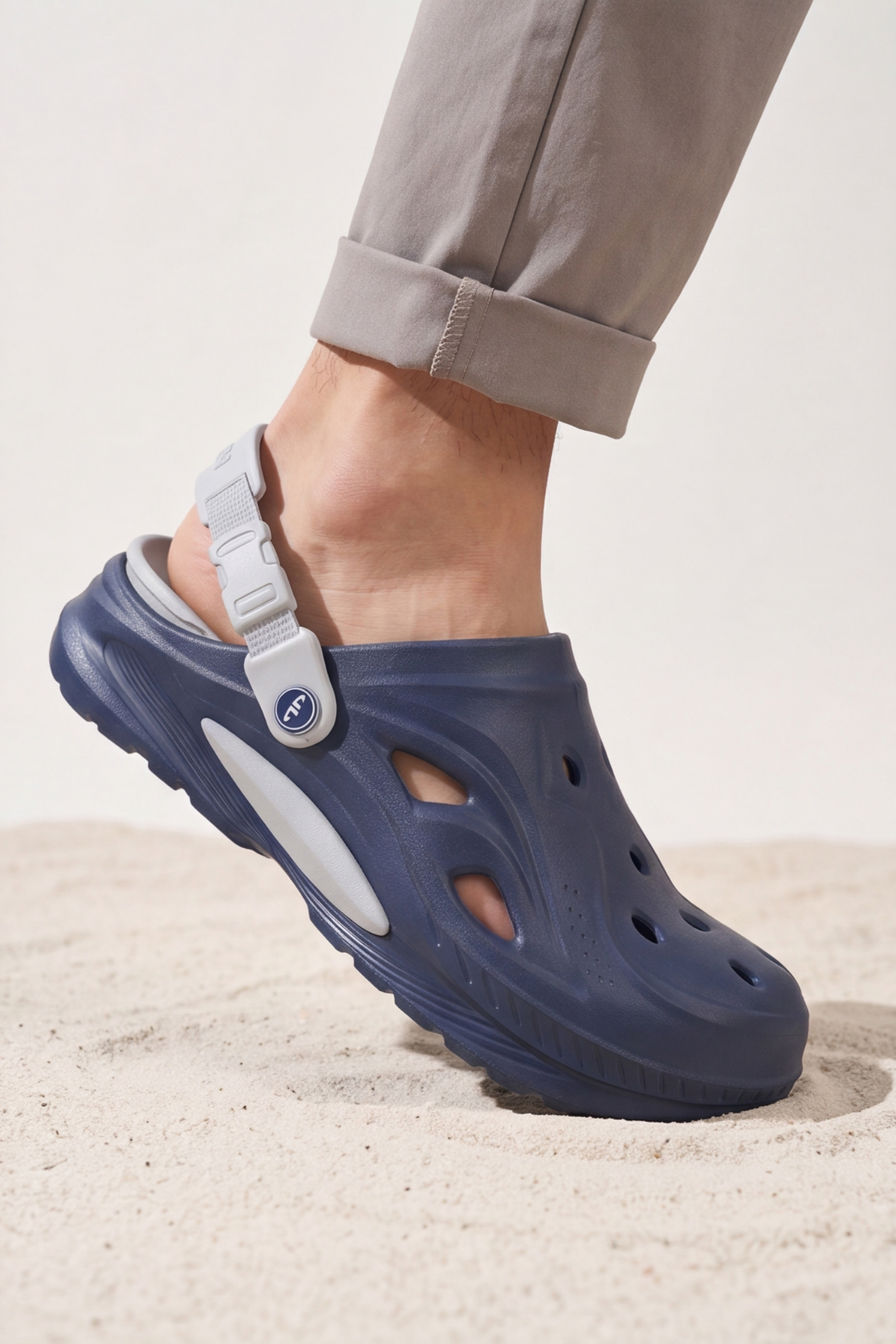 Terra Strata: Erkek Çift Tabanlı Lacivert-Gri Comfort Clog Erkek Terlik - Tokalı Arka Bantlı Spor Sandalet, Havuz, Plaj ve Günlük Doğa Yürüyüşü Anatomik Terliği