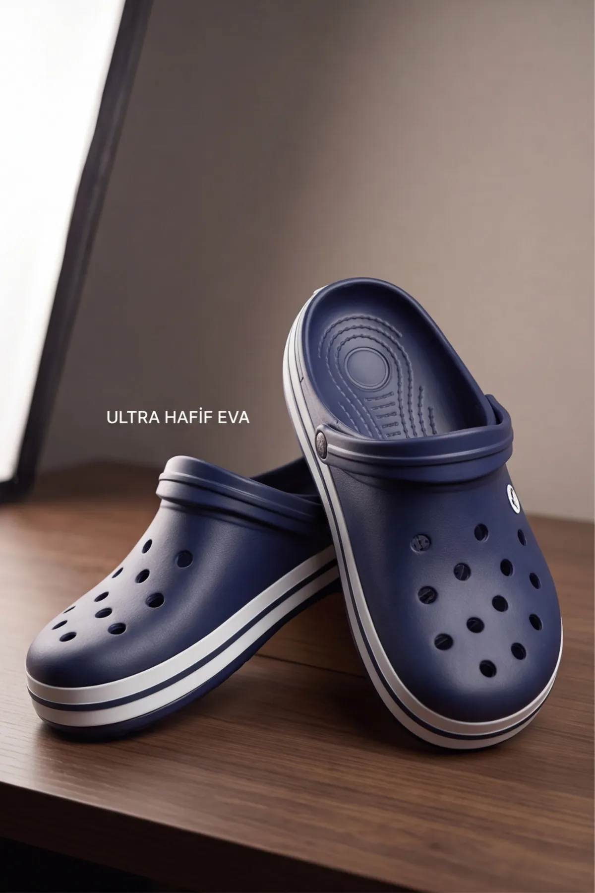 EasyStep - Lacivert Unisex Hafif EVA Sabo Terlik, Ergonomik Tabanlı Nefes Alabilen Islak Zemin Uyumlu Kemerli Hastane, Plaj, Ev ve Günlük Kullanım Terliği - Clog Sandalet