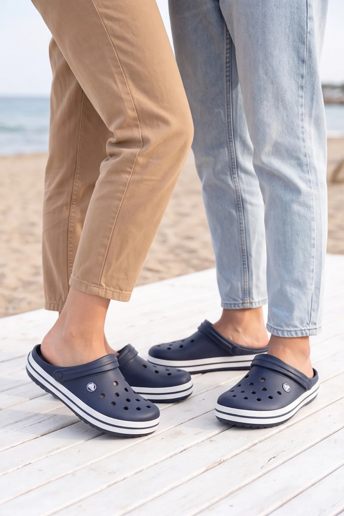 EasyStep - Lacivert Unisex Hafif EVA Sabo Terlik, Ergonomik Tabanlı Nefes Alabilen Islak Zemin Uyumlu Kemerli Hastane, Plaj, Ev ve Günlük Kullanım Terliği - Clog Sandalet