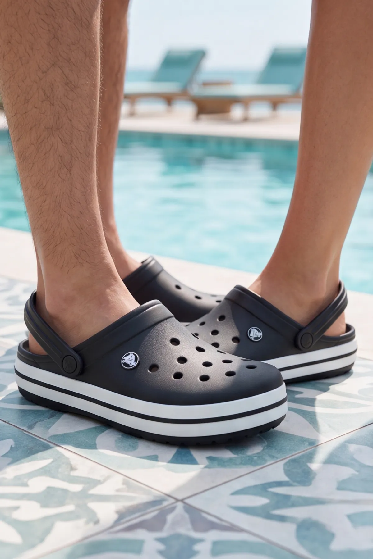 EasyStep - Siyah Unisex Hafif EVA Sabo Terlik, Ergonomik Tabanlı Nefes Alabilen Islak Zemin Uyumlu Kemerli Hastane, Plaj, Ev ve Günlük Kullanım Terliği - Clog Sandalet