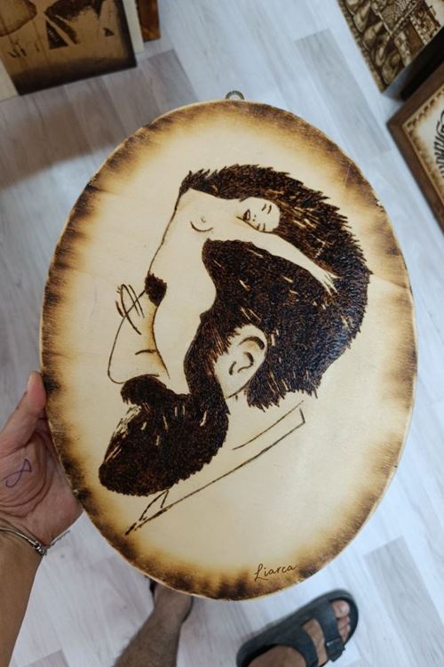 Sigmund Freud ' Bir Adamın Zihninde ' Benzersiz Dokulu Ahşap Yakma El Sanatı 40 * 30 cm Portre Tablo