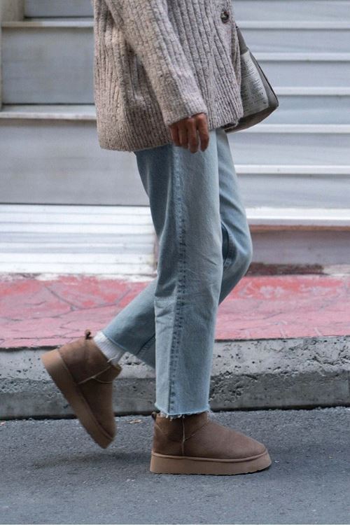 Kadın Su İtici Süet Kısa Bot – İçi Peluşlu Sıcak Tutucu Günlük Kışlık Kaydırmaz Premium Bot