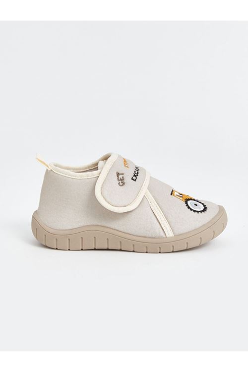 Erkek Çocuk Bej Cırt Cırtlı Günlük Ayakkabı – Yumuşak Tabanlı, Rahat ve Hafif Panduf