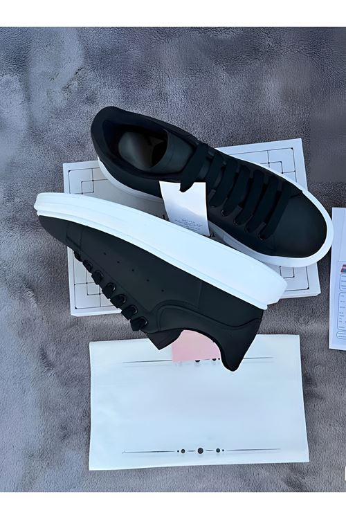 Santa Monica Siyah Spor Ayakkabı – Hafif, Nefes Alabilen Günlük Yürüyüş Sneaker