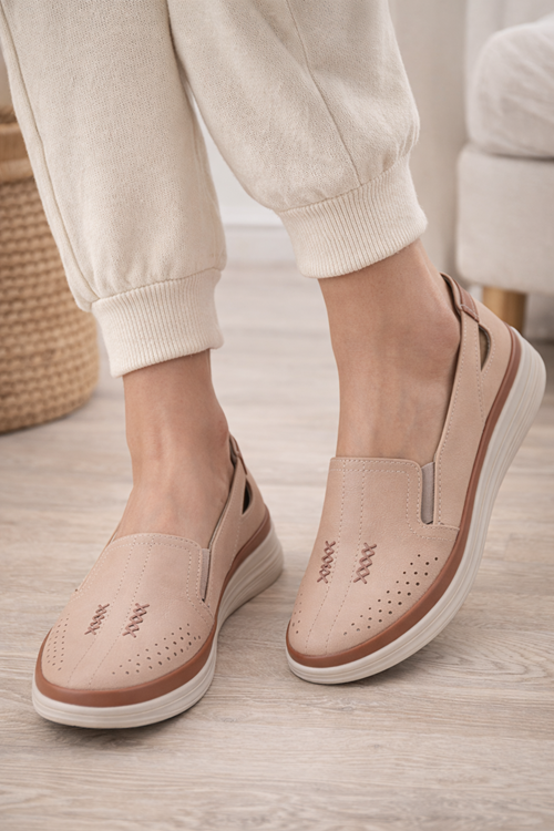 Kadın Ortopedik Delikli Comfort Günlük Ayakkabı Krem