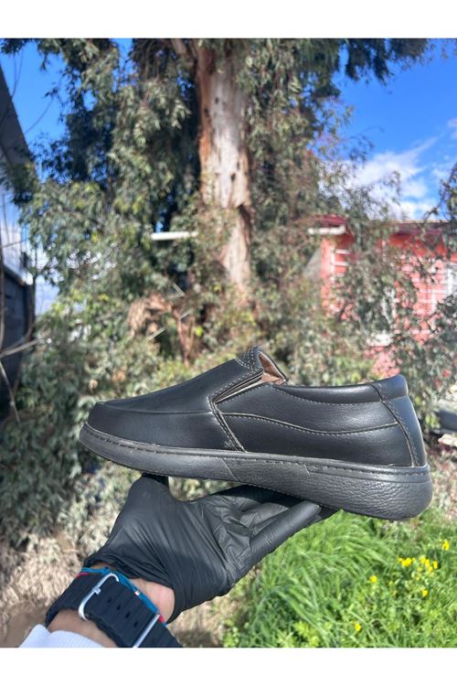 Erkek Yerel Hakiki Deri Günlük Casual Siyah Ayakkabı – Modern ve Rahat Tasarım