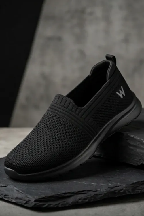 CloudWalk Comfort Siyah Rahat Günlük Yumuşak Tabanlı 4 Mevsim Trend Kadın Slip-On Sneaker Ayakkabı