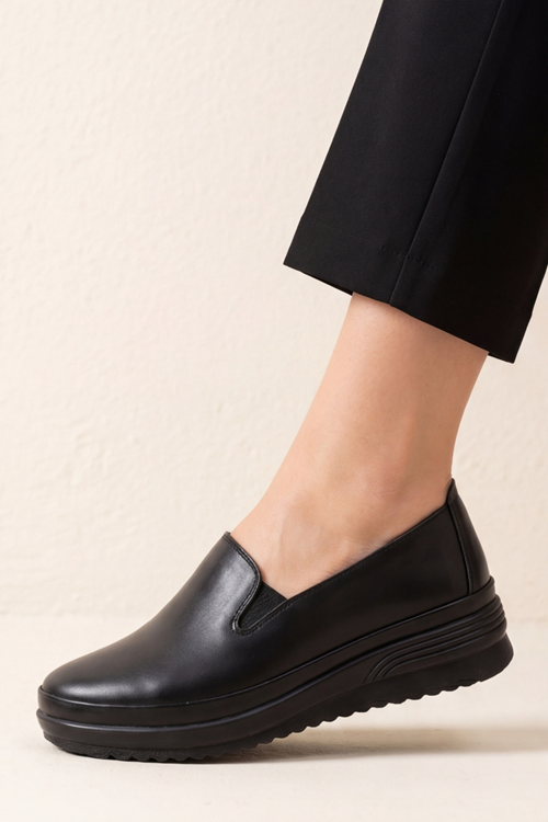 Comfort-Flex Siyah Hafif Yüksek Tabanlı Kadın Loafer - Anne Ayakkabısı - Günlük Rahat Esnek Yan Bantlı Dolgu Taban Ayakkabı