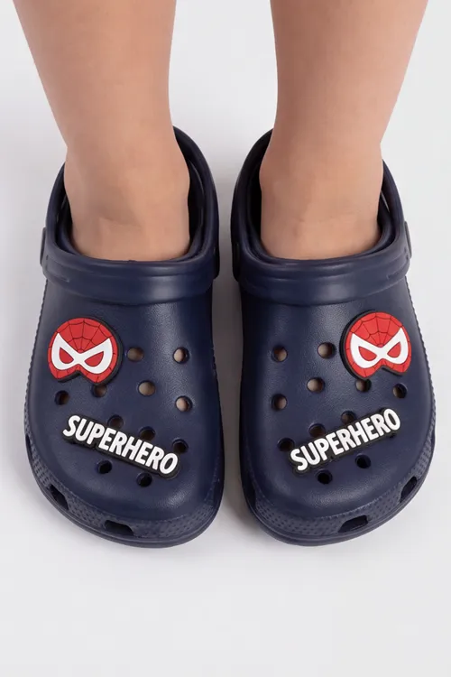 Hero-Clog Macera Serisi - Lacivert Maske Figürlü Erkek Çocuk - Bebek Terlik ve Sandalet: Ultra Hafif, Anatomik İç Tabanlı ve Emniyetli Çocuk Terlik