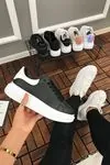 Santa Monica Siyah Spor Ayakkabı – Hafif, Nefes Alabilen Günlük Yürüyüş Sneaker