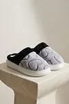 Unisex Ultra Hafif Yumuşak Peluş Kaymaz Taban Anne Çocuk Misafir Gri Kalp Desenli Ev Terliği 5808