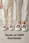Hafif ve Yumuşak Peluş Kaymaz Taban Anne Çocuk Misafir Penguenli Noel Yılbaşı Ekru Ev Terliği 5808