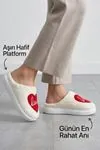 Hafif ve Yumuşak Peluş Kaymaz Taban Anne Çocuk Misafir Kalp Love Yazılı Ev Terliği 5808